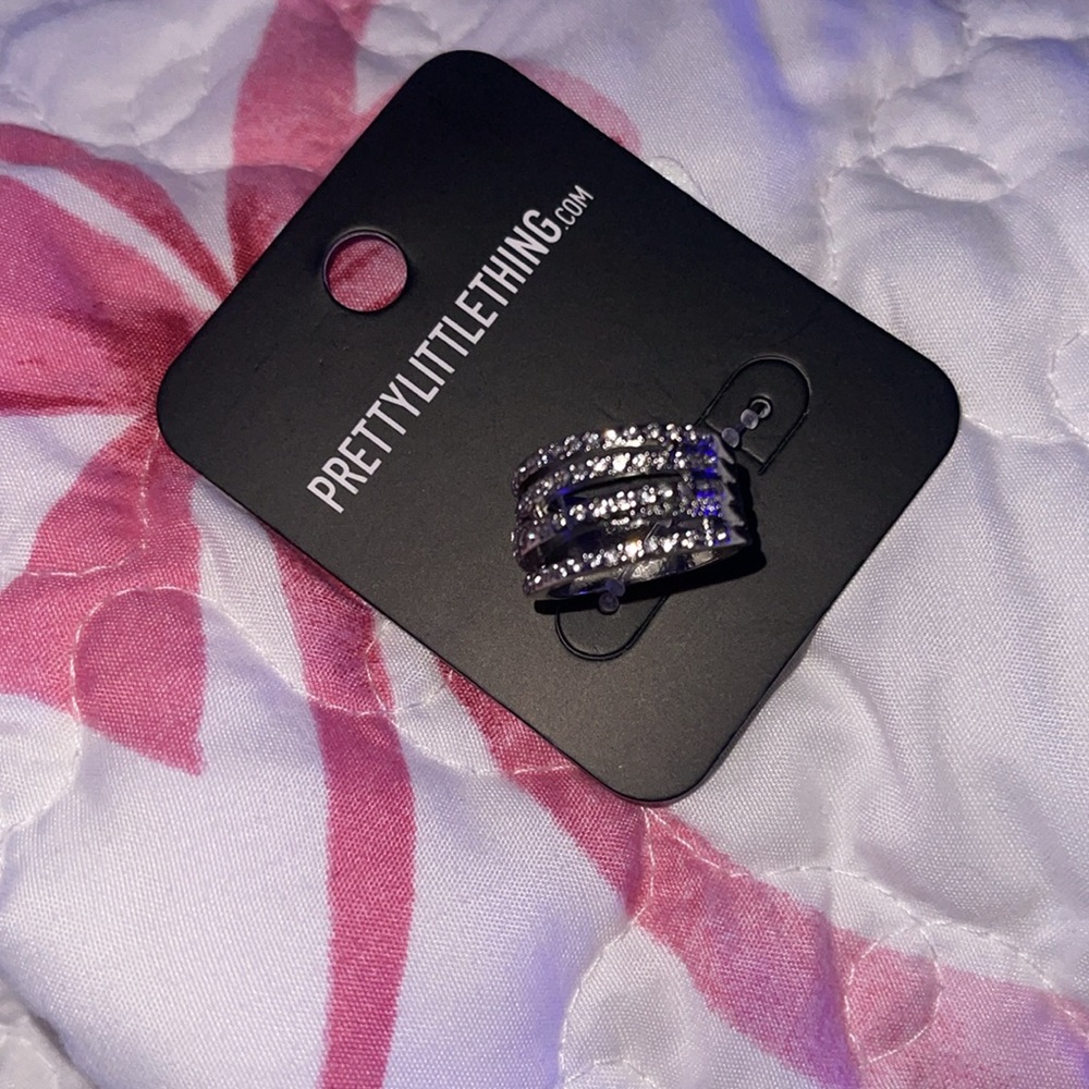 PrettyLittleThing Sparkling Silver Tone  Ring